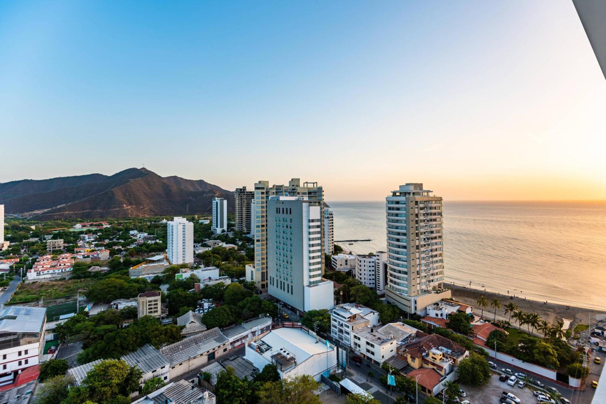 Ac Hotel By Marriott Santa Marta Kültér fotó