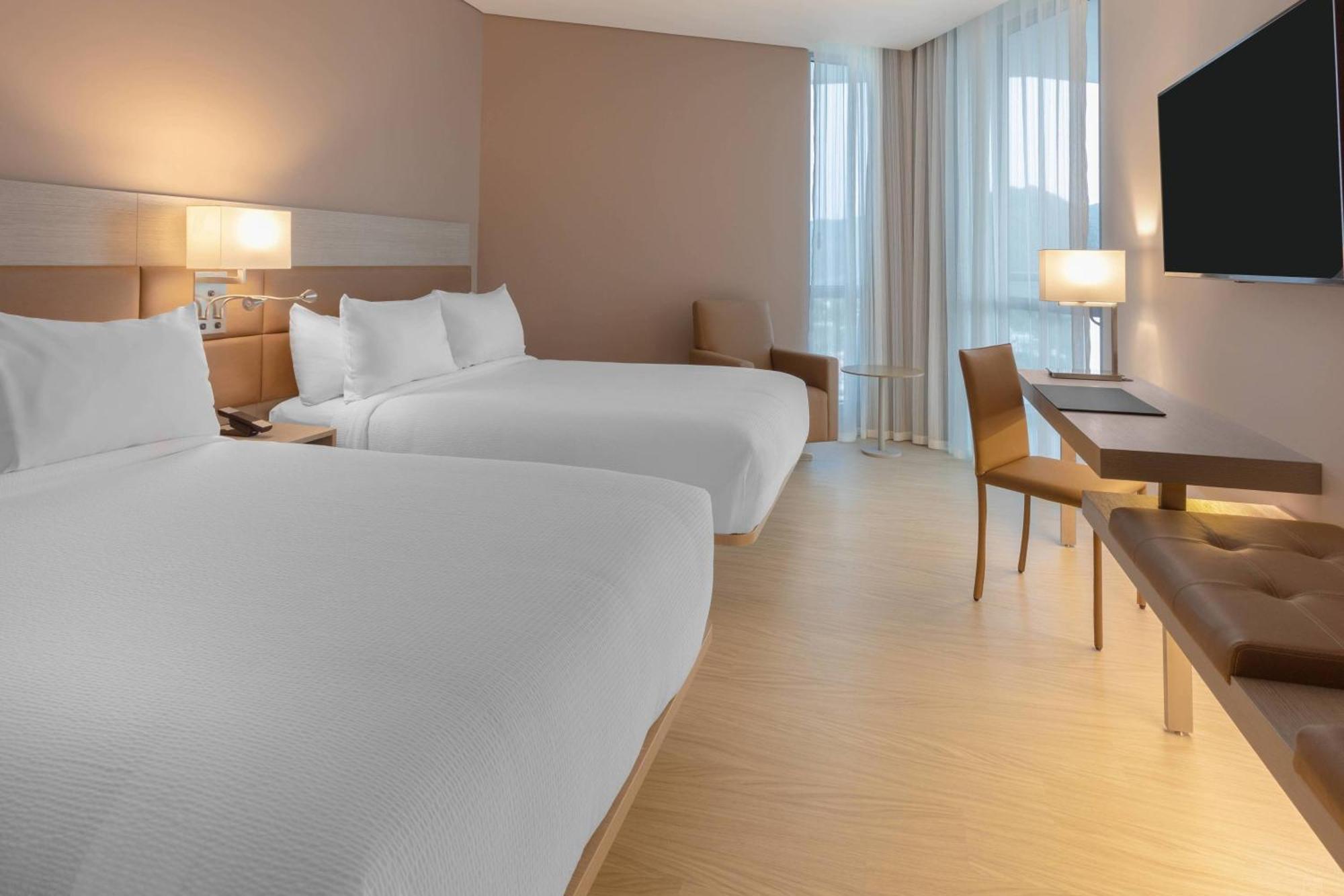 Ac Hotel By Marriott Santa Marta Kültér fotó